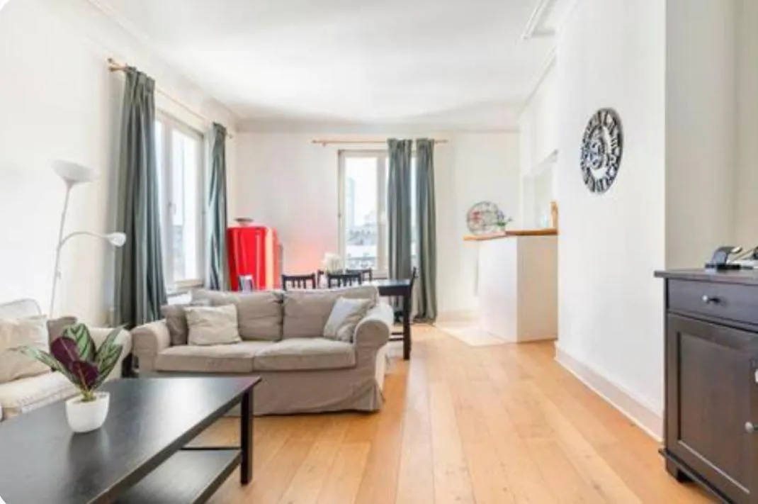 Place De La Liberte 2 Bedroom Apartment Bruxelas